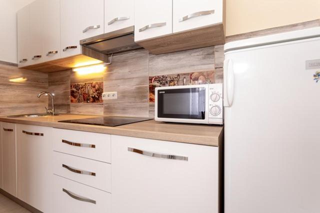 באסקה Apartments Marinko מראה חיצוני תמונה