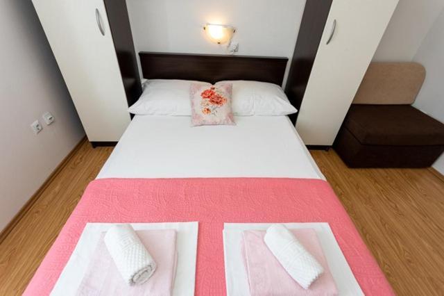באסקה Apartments Marinko מראה חיצוני תמונה