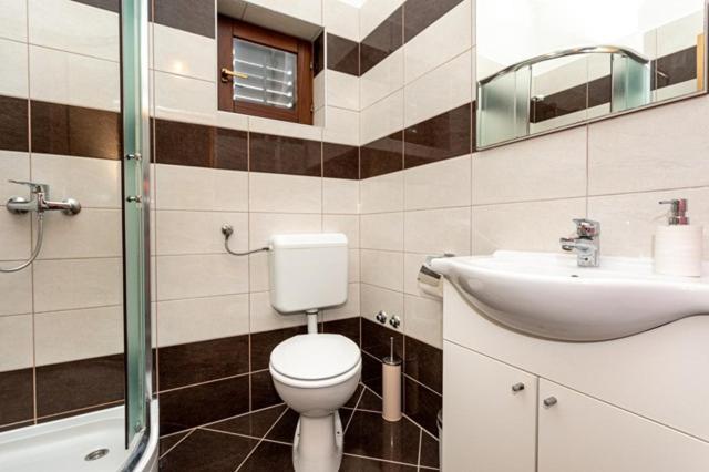 באסקה Apartments Marinko מראה חיצוני תמונה