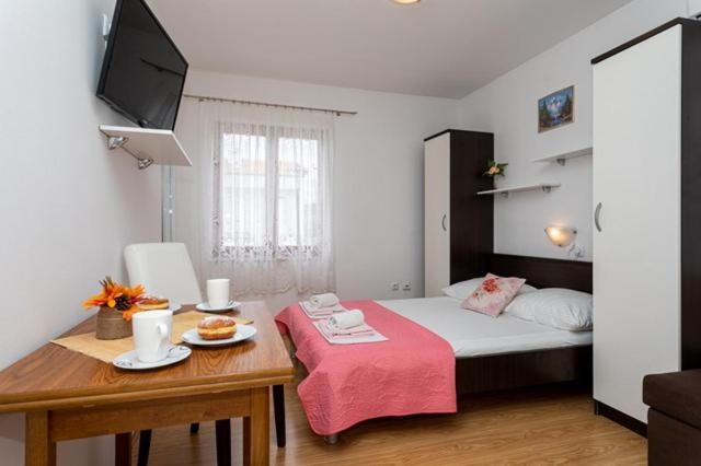 באסקה Apartments Marinko מראה חיצוני תמונה